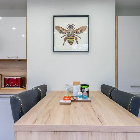 1a Sycamore Place * York