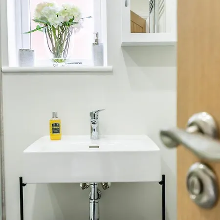 Apartment 1a Sycamore Place York