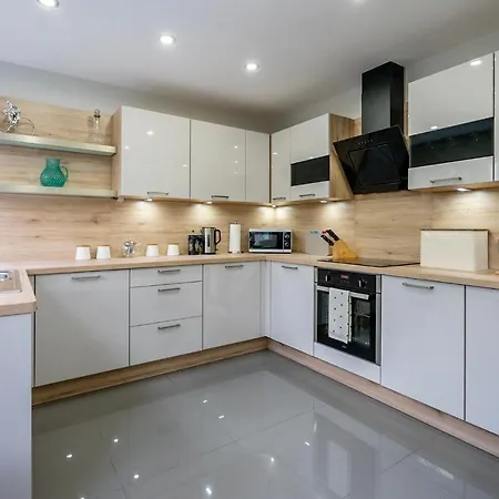 Apartment 1a Sycamore Place York